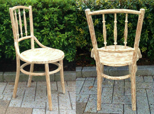 白い木製の椅子
